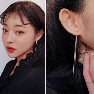 Pearl Dangling Earrings